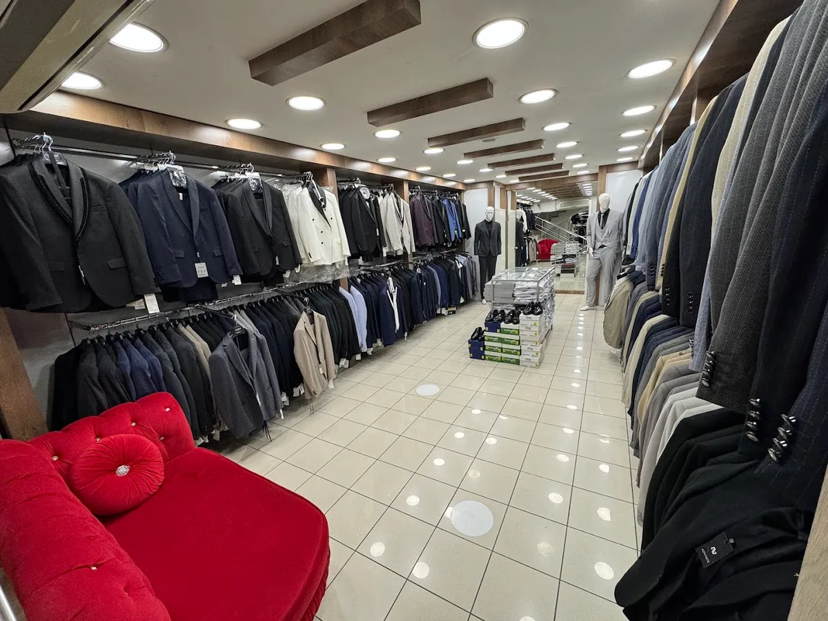 Beyefendi takım elbise bölümü